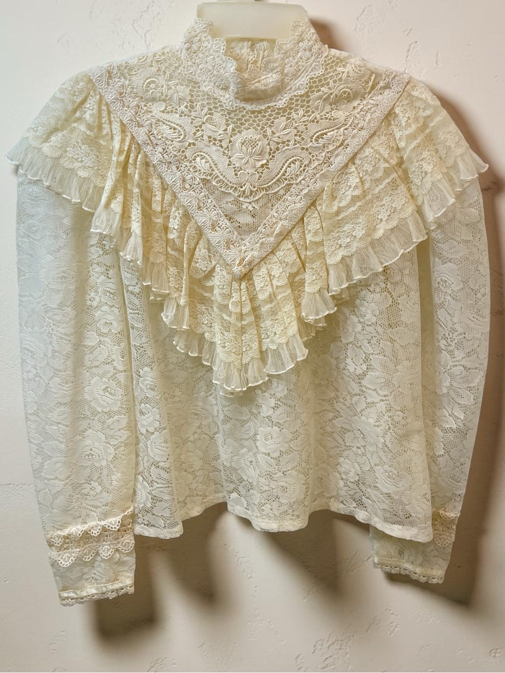 Vintage 70s Jessica’s Gunnies Gunne Sax Ivory Lace Victorian Blouse